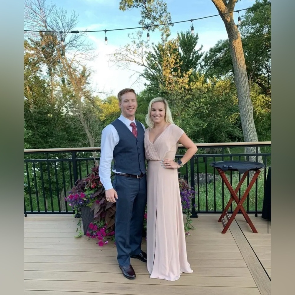 Monique Lhuillier pink Gwen gown size 4
